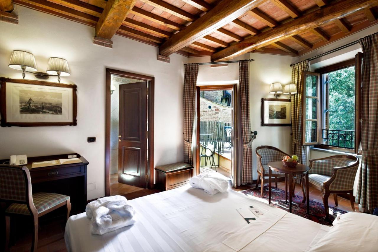 Unahotels Palazzo Mannaioni Toscana Montaione Exterior foto